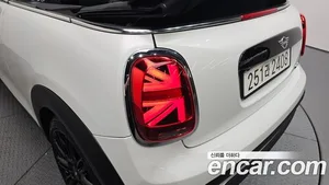 Mini Cooper Convertible, 2024 — миниатюра 9