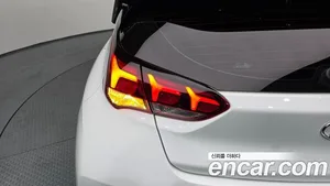 Hyundai Veloster, 2022 — миниатюра 9