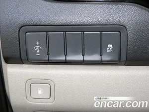 Kia Carnival, 2016 — миниатюра 15