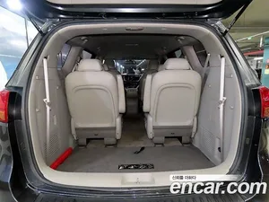 Kia Carnival, 2016 — миниатюра 19