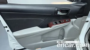 Toyota Camry, 2013 — миниатюра 14