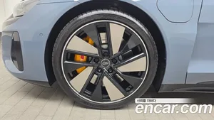 Audi e-tron GT, 2022 — миниатюра 5