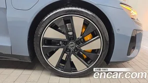 Audi e-tron GT, 2022 — миниатюра 7