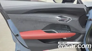 Audi e-tron GT, 2022 — миниатюра 14