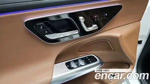 Mercedes-Benz E-Class, 2024 — миниатюра 28