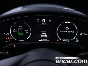 Porsche Taycan, 2025 — миниатюра 8