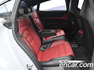 Porsche Taycan, 2025 — миниатюра 12