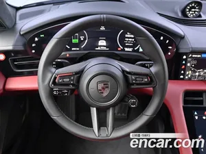 Porsche Taycan, 2025 — миниатюра 13