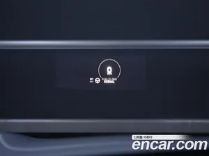Porsche Taycan, 2025 — миниатюра 18