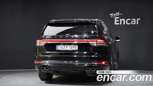 Lincoln Aviator, 2020 — миниатюра 4