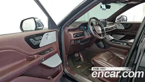 Lincoln Aviator, 2020 — миниатюра 13