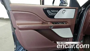 Lincoln Aviator, 2020 — миниатюра 14