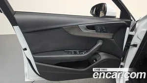 Audi A4, 2019 — миниатюра 14