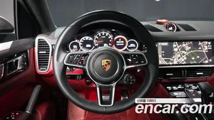 Porsche Cayenne, 2023 — миниатюра 18