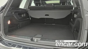 Mercedes-Benz EQB, 2025 — миниатюра 11