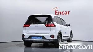Kia Niro, 2022 — миниатюра 4