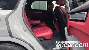 Porsche Cayenne, 2023 — миниатюра 12
