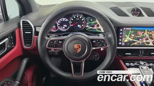 Porsche Cayenne, 2023 — миниатюра 14