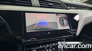 Audi SQ8 e-tron, 2024 — миниатюра 20