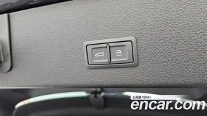 Audi SQ8 e-tron, 2024 — миниатюра 22