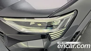 Audi SQ8 e-tron, 2024 — миниатюра 8