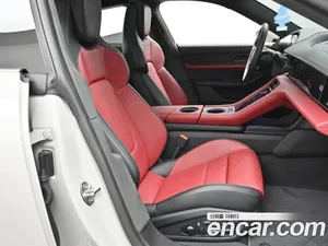 Porsche Taycan, 2025 — миниатюра 10