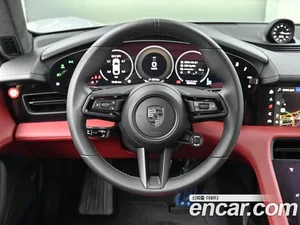 Porsche Taycan, 2025 — миниатюра 13