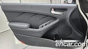 Kia K3, 2017 — миниатюра 14