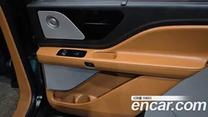 Lincoln Aviator, 2021 — миниатюра 13