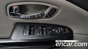 Kia Carnival, 2017 — миниатюра 12