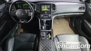 Renault SM6, 2018 — миниатюра 10