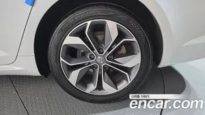 Renault SM6, 2018 — миниатюра 7