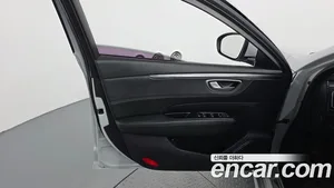 Renault SM6, 2018 — миниатюра 15