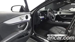 Mercedes-Benz E-Class, 2021 — миниатюра 11