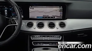 Mercedes-Benz E-Class, 2021 — миниатюра 14
