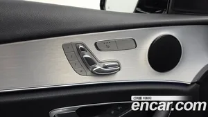 Mercedes-Benz E-Class, 2021 — миниатюра 18