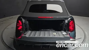Mini Cooper Convertible, 2025 — миниатюра 30
