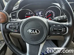 Kia Carnival, 2015 — миниатюра 18