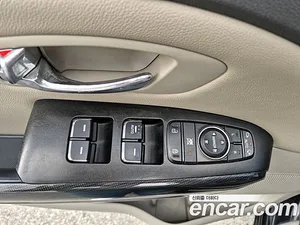Kia Carnival, 2015 — миниатюра 19