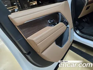 Land Rover Range Rover, 2023 — миниатюра 9