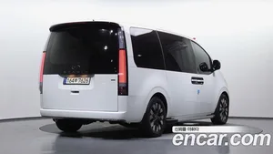 Hyundai Staria, 2023 — миниатюра 2