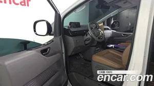 Hyundai Staria, 2023 — миниатюра 13