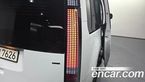 Hyundai Staria, 2023 — миниатюра 9