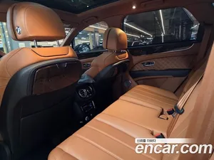 Bentley Bentayga, 2021 — миниатюра 16