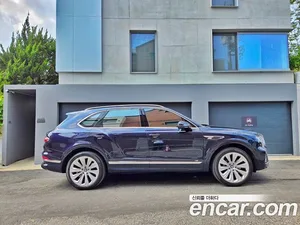 Bentley Bentayga, 2021 — миниатюра 20