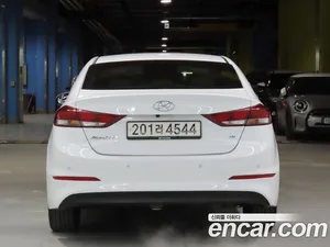 Hyundai Avante, 2018 — миниатюра 3