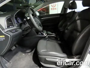 Hyundai Avante, 2018 — миниатюра 6