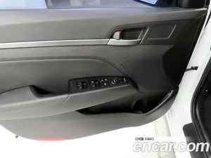 Hyundai Avante, 2018 — миниатюра 14