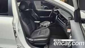 Kia Niro, 2019 — миниатюра 11