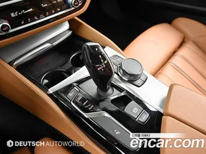 BMW 5-Series, 2017 — миниатюра 17